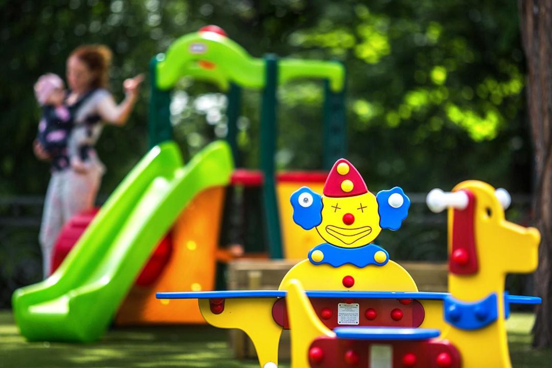 Penzion Na Sklepich Chrudim Bagian luar foto